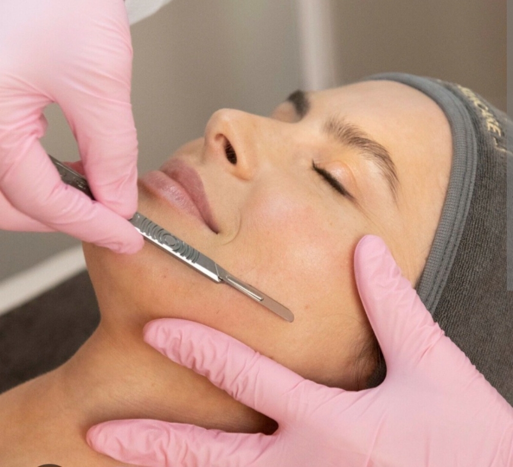 Dermaplane, Peel, LED Treatment