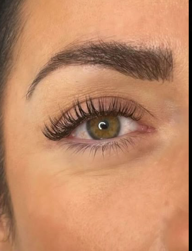 Classic Lashes at Luxxe Aesthetics in McMinnville, TN
