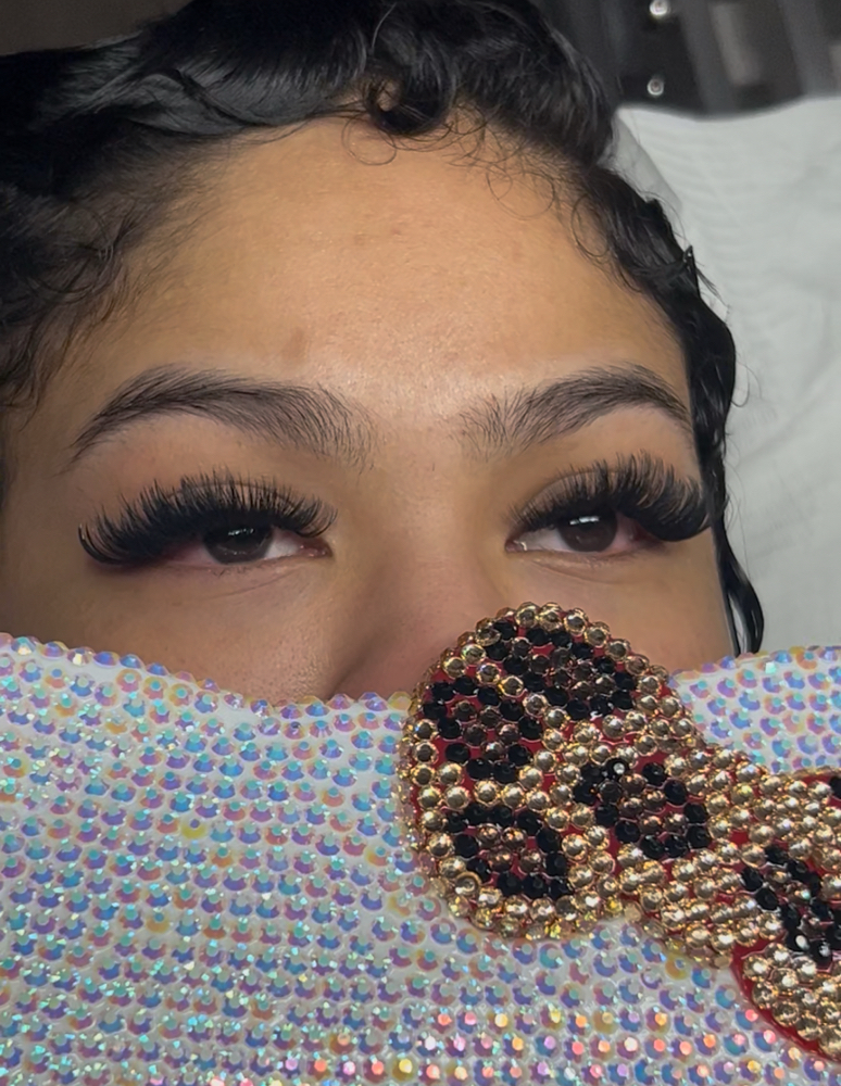 Full Set 🧚🏼‍♀️ at Beautee Aesthetics in Dallas, TX