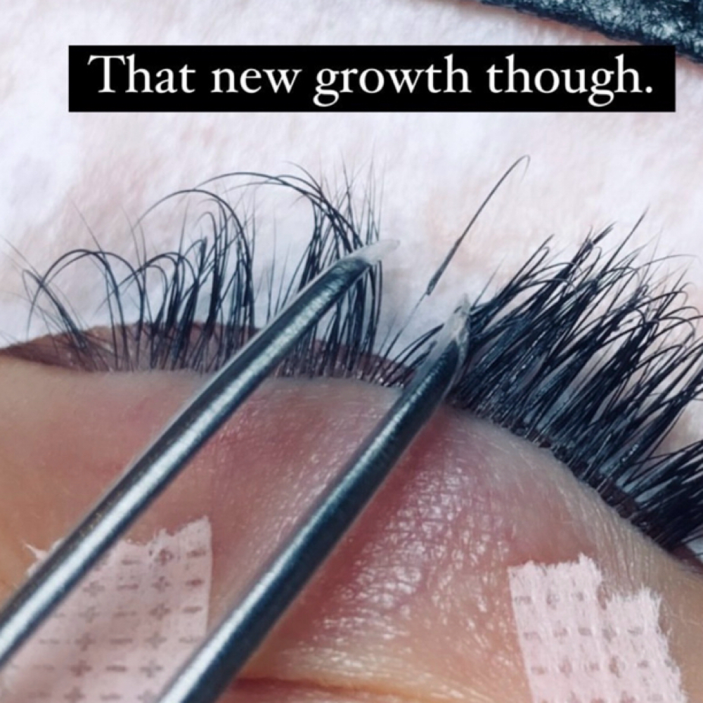 Weekly Classic Fill at — Lashing It Up — in Long Beach, CA