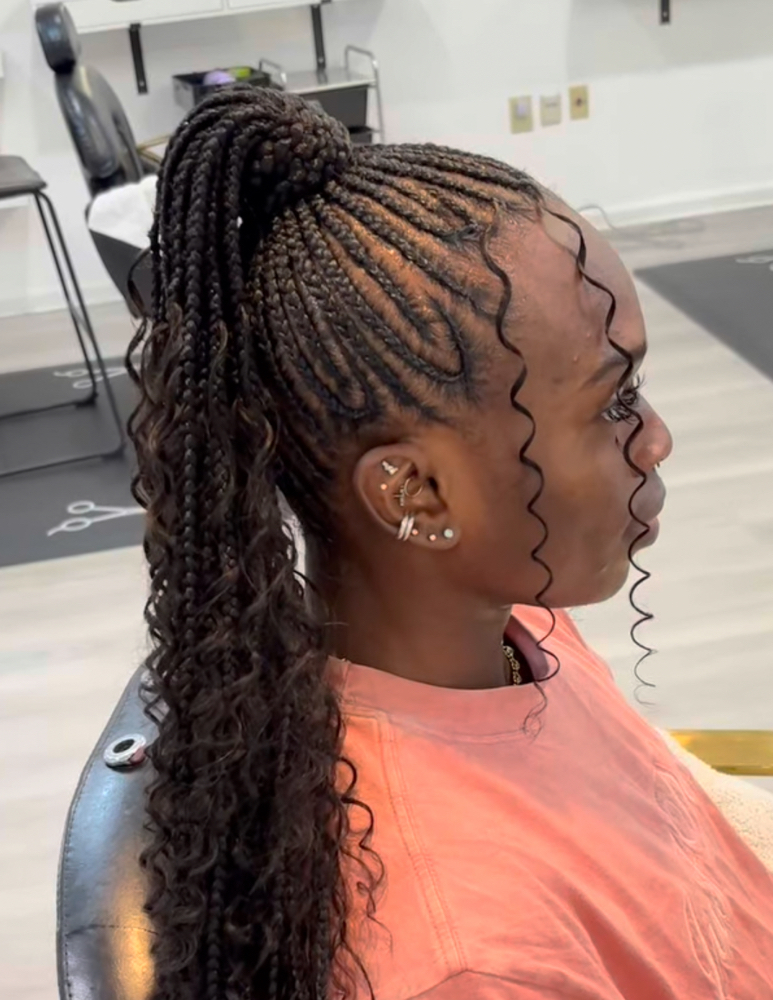 SMALL FEED-IN PONYTAIL