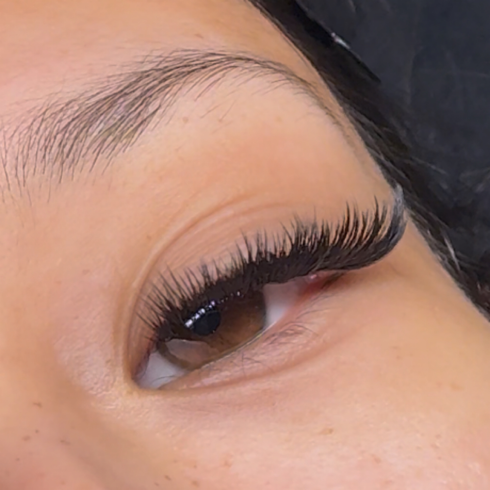 Lash Removal at The Glow Lab HTX in Richmond, TX