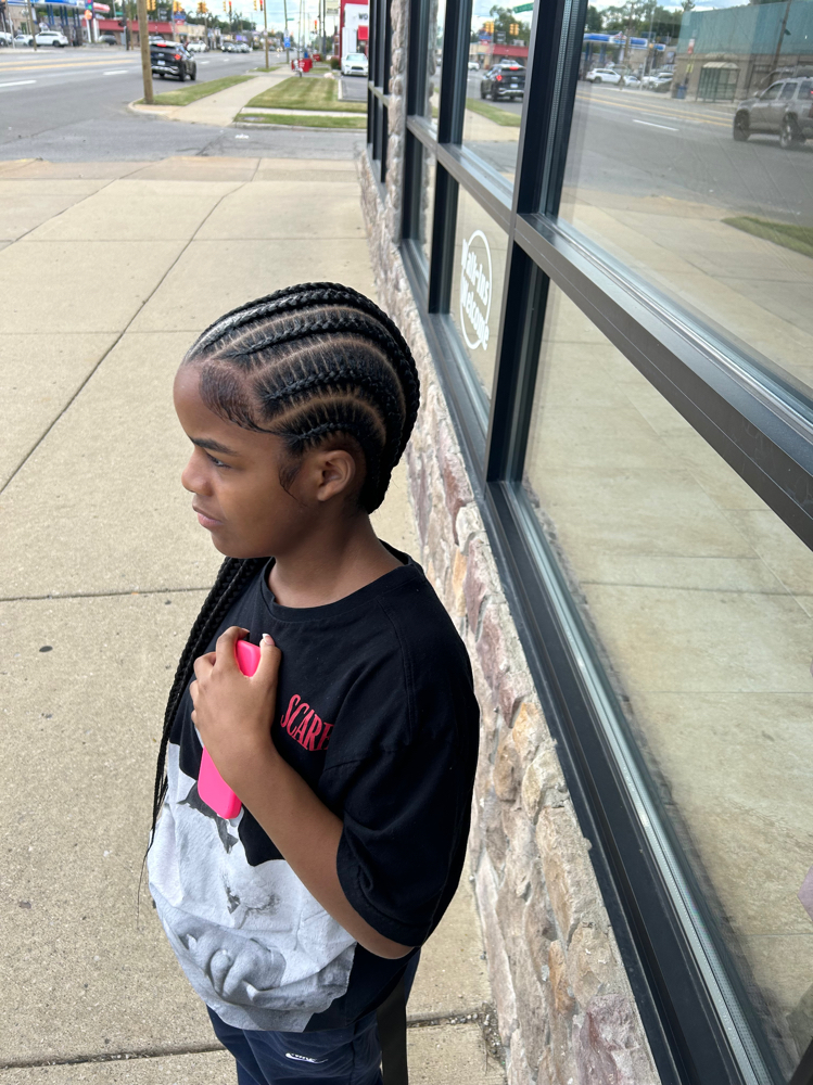 Straight Backs at A&K Plush Hair in detroit, MI