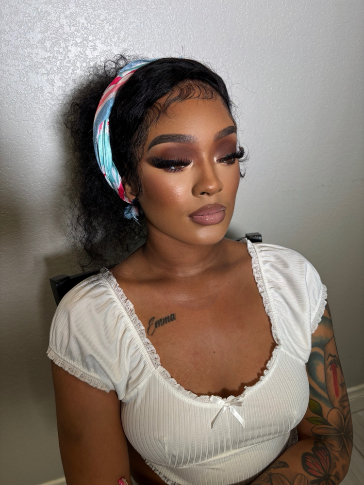 Full Service Makeup Glam