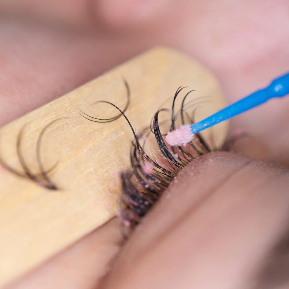 Eyelash extension removal