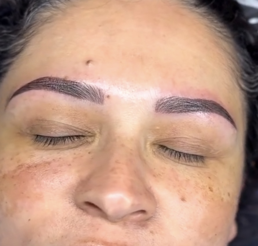 Ombre powder brows