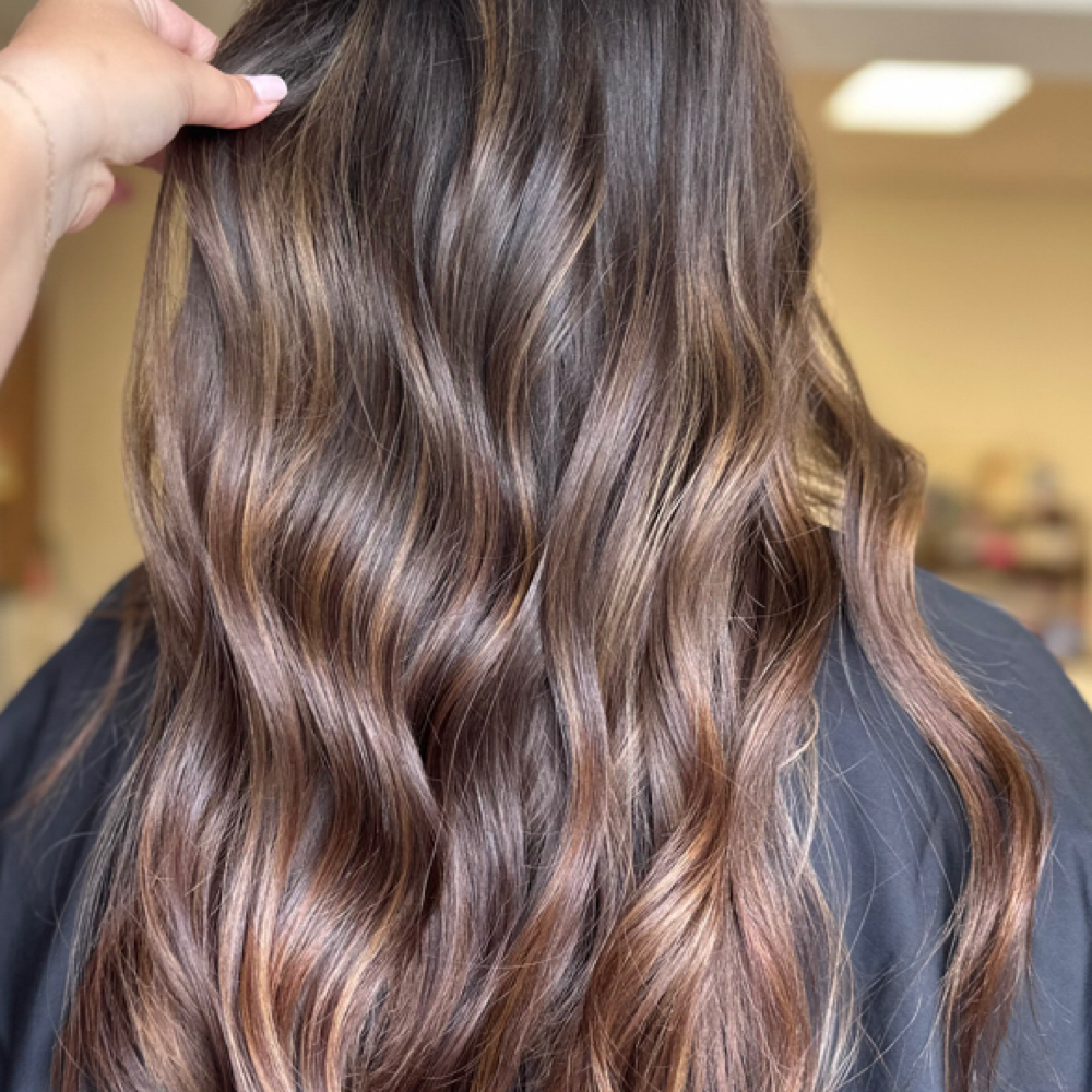 Style - Curls Only at Feathered Foils By Kaitlyn Lane in Santa Fe, TX