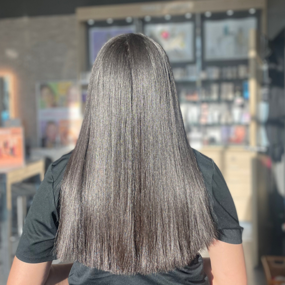 Smoothing Treatment at Alnoor beautyhouse in Brookfield, WI