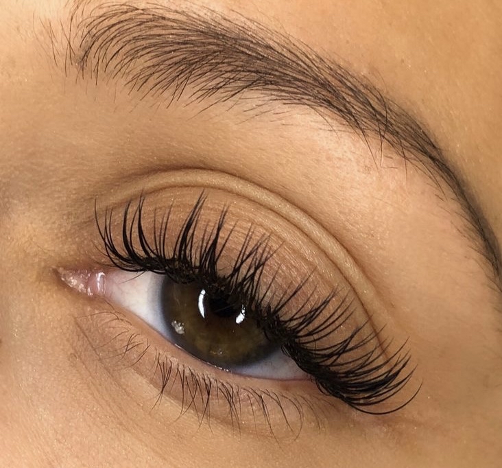 Classic Lash Set at Tatiana Gomez