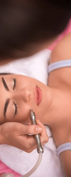 Microdermabraison Facial