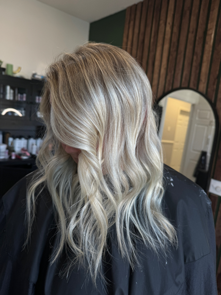 Full Traditional Blondie (kat)