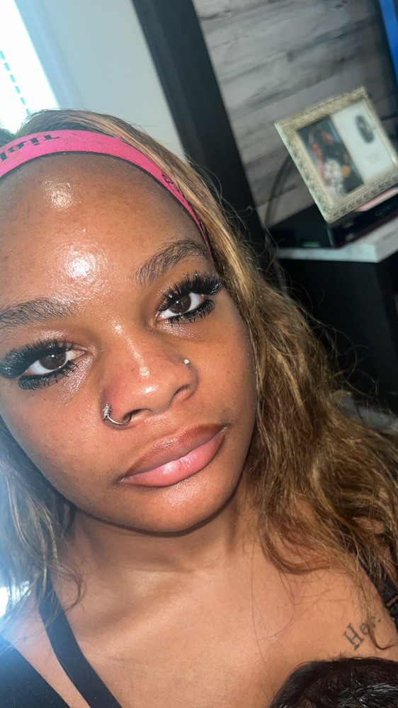 Top & Bottom Lash Extensions