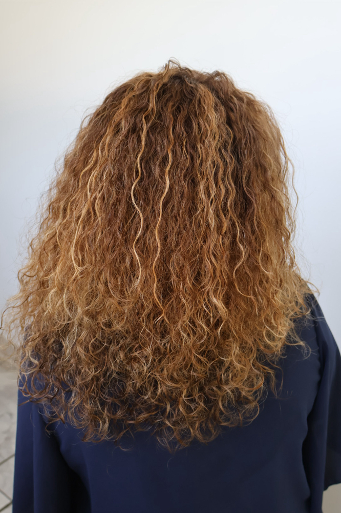 Natrual Women Haircut & Style