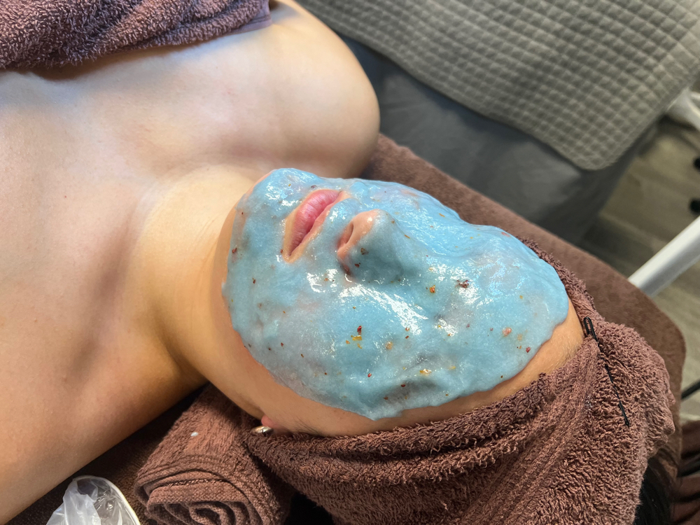 Hydrojelly Facial