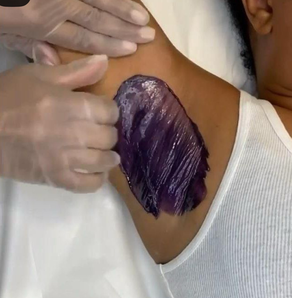 Underarms Wax/Tweeze