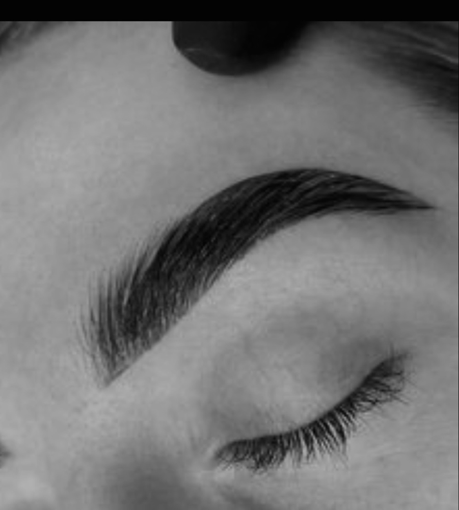 Eyebrow Tint at customized by carly in Topeka, KS