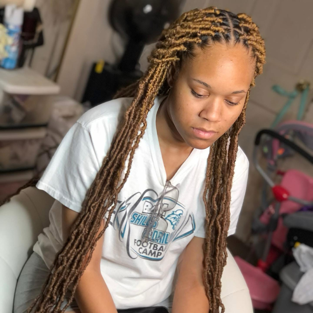 Knotless Soft Locs