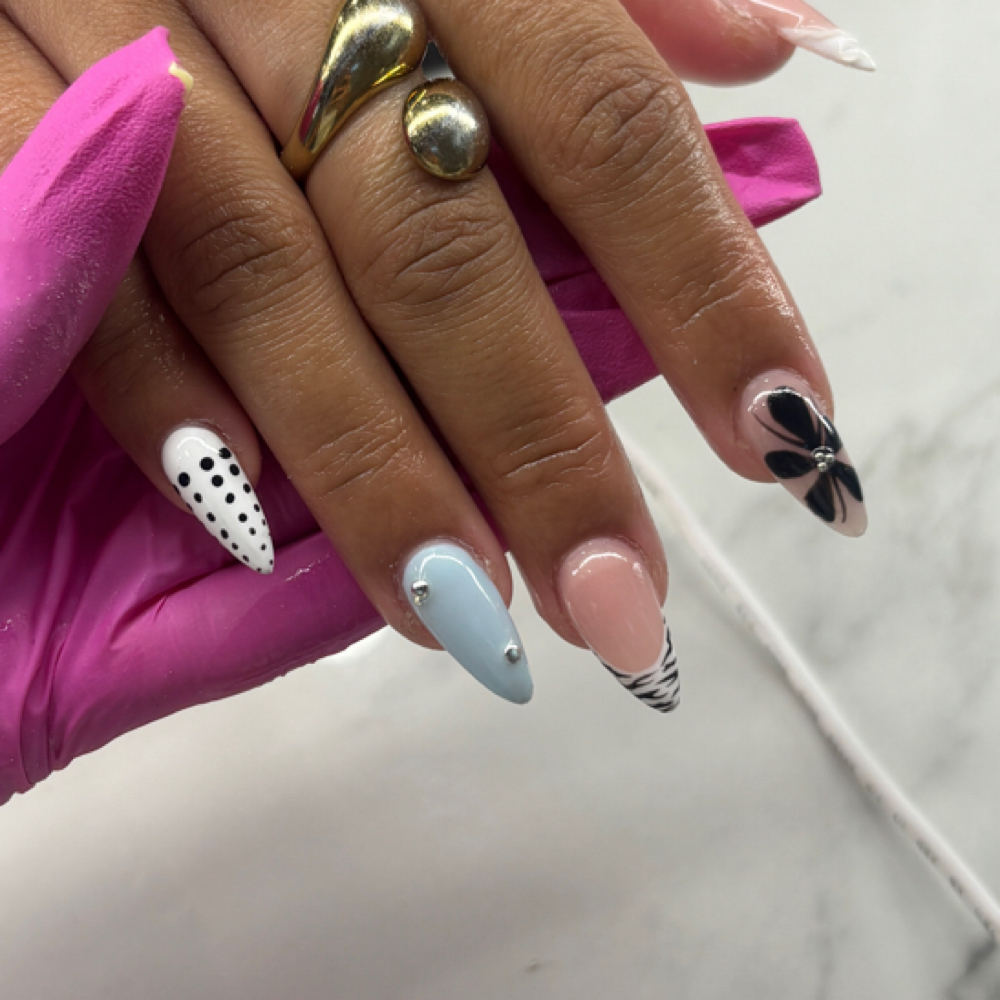 SHORT COMPLEX full acrylic set at Sets By Alice in Rogers, AR