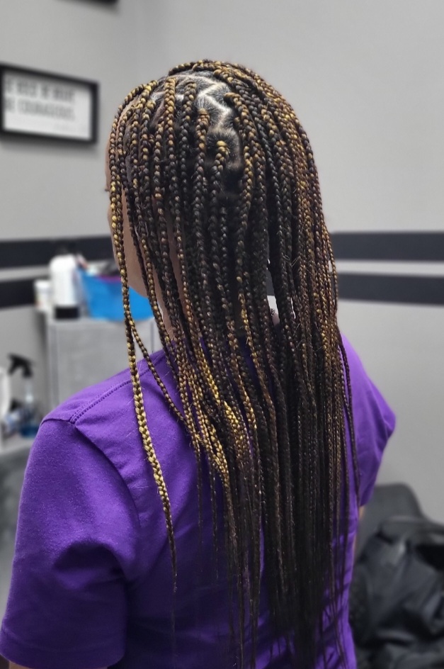 NOT Knotless Braids/Medium