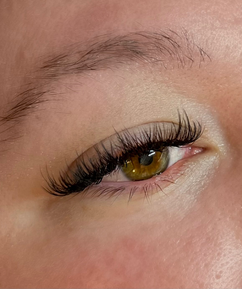 Hybrid Lash Extensions