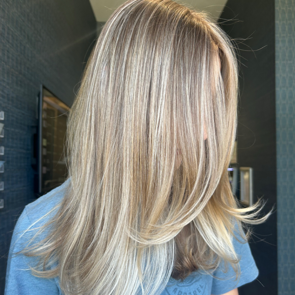 Face Framing Custom Color at Sammi Lindsay Hair in Tampa, FL