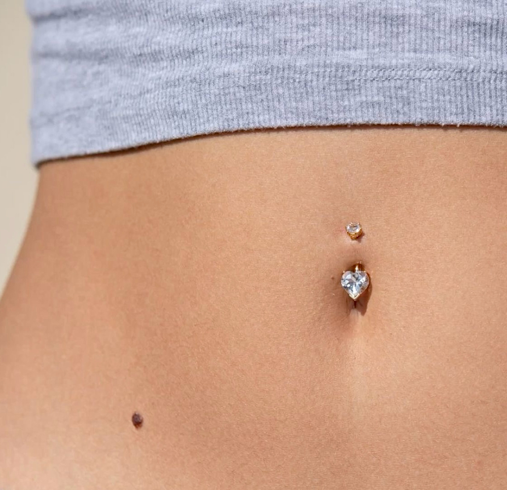 NAVEL PIERCING