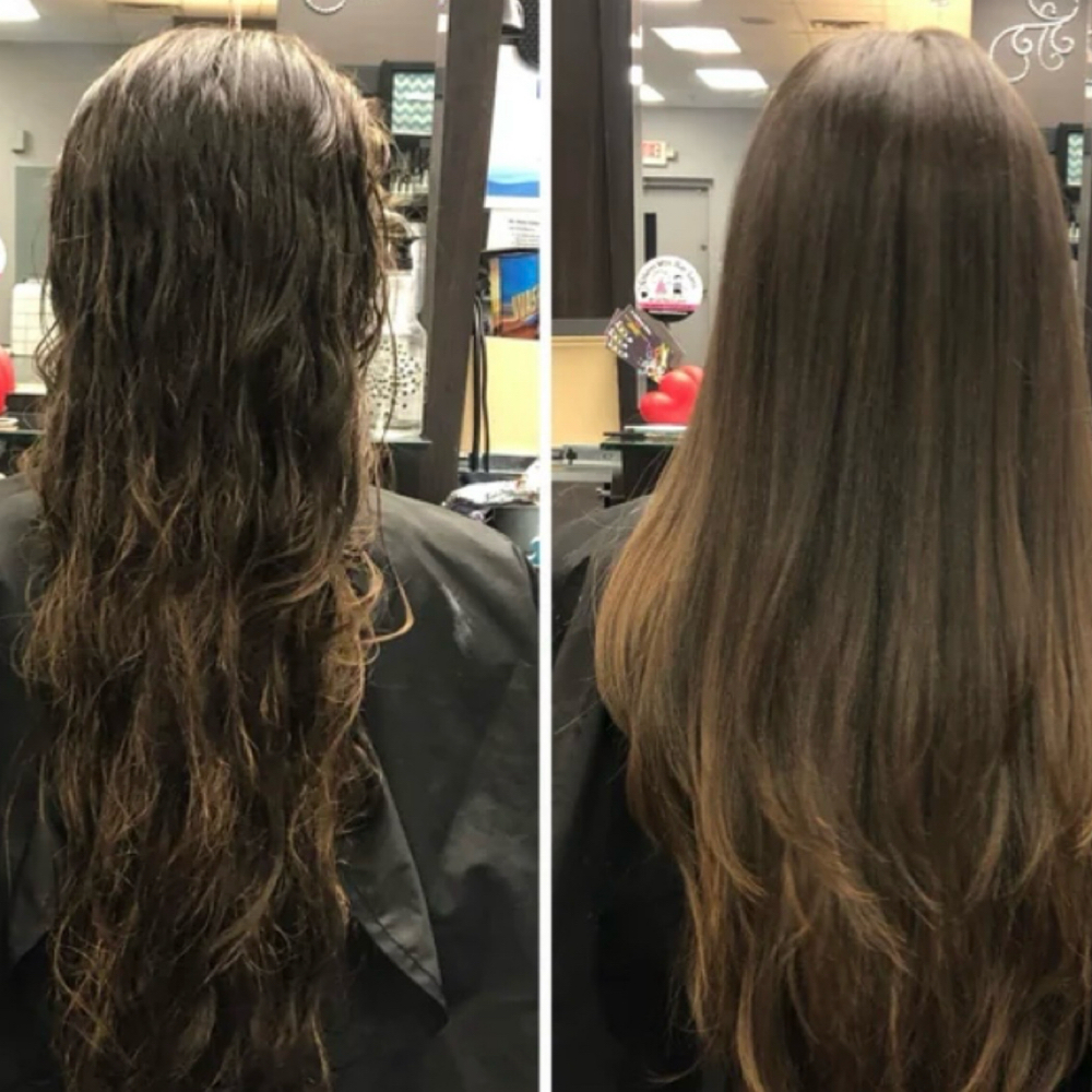 Wash & Style at Blonde Specialist ✨ Grey Coverage Expert ✨ Healthy Hair Focused✨ in Taylor, MI