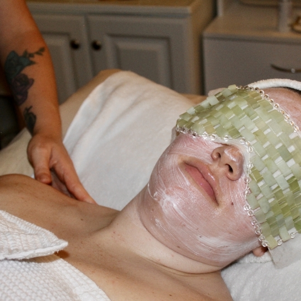 GLOW 60 FACIAL at EveryBody's Waxing in Centennial, CO
