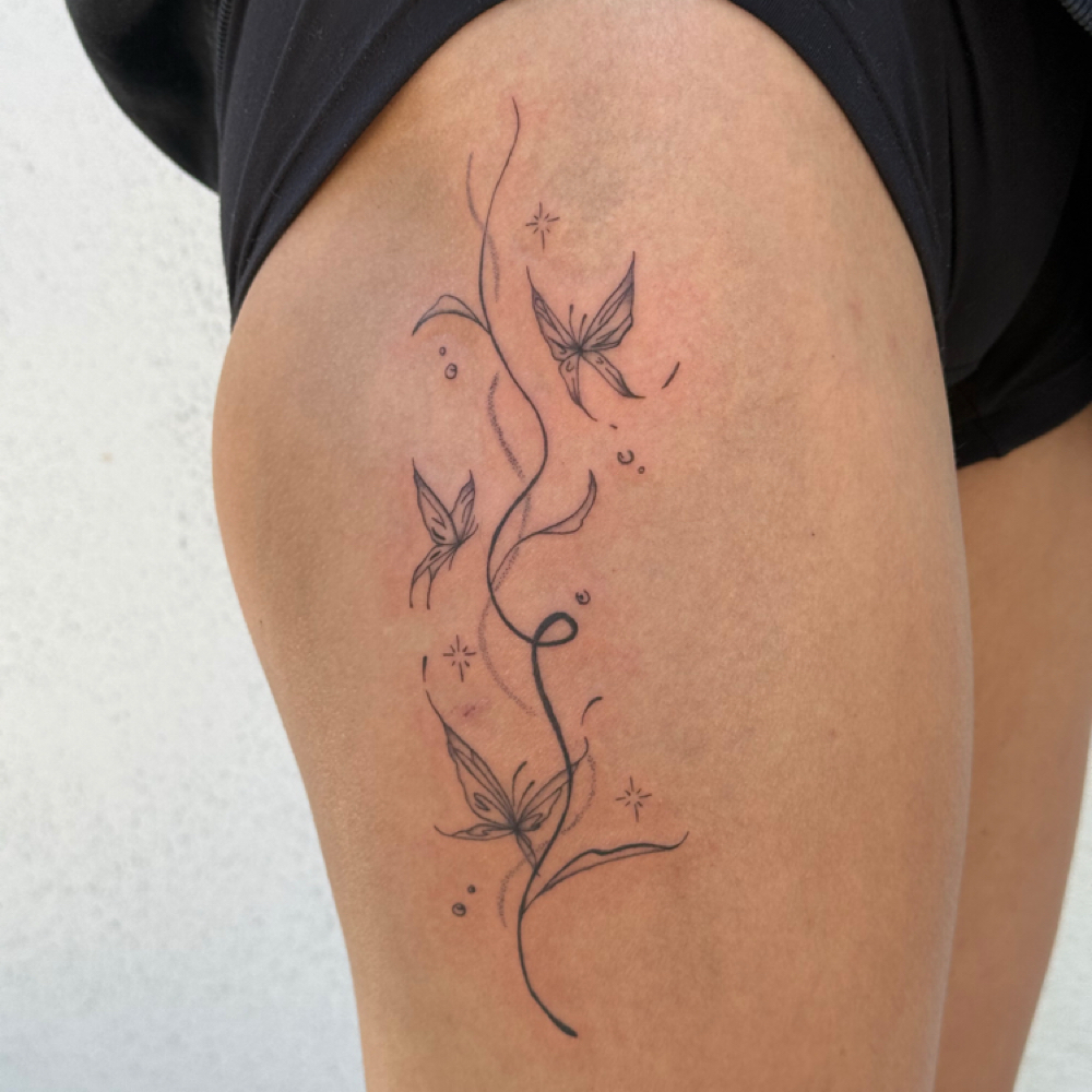 XL TATTOO WITH @amariisonn at DAZEY AESTHETIC COLLECTIVE in Phoenix, AZ