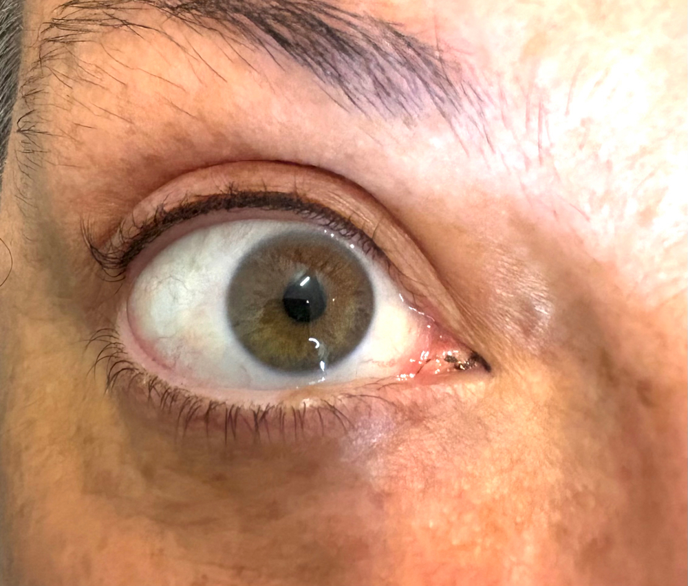 Lash Enhancement eyeliner
