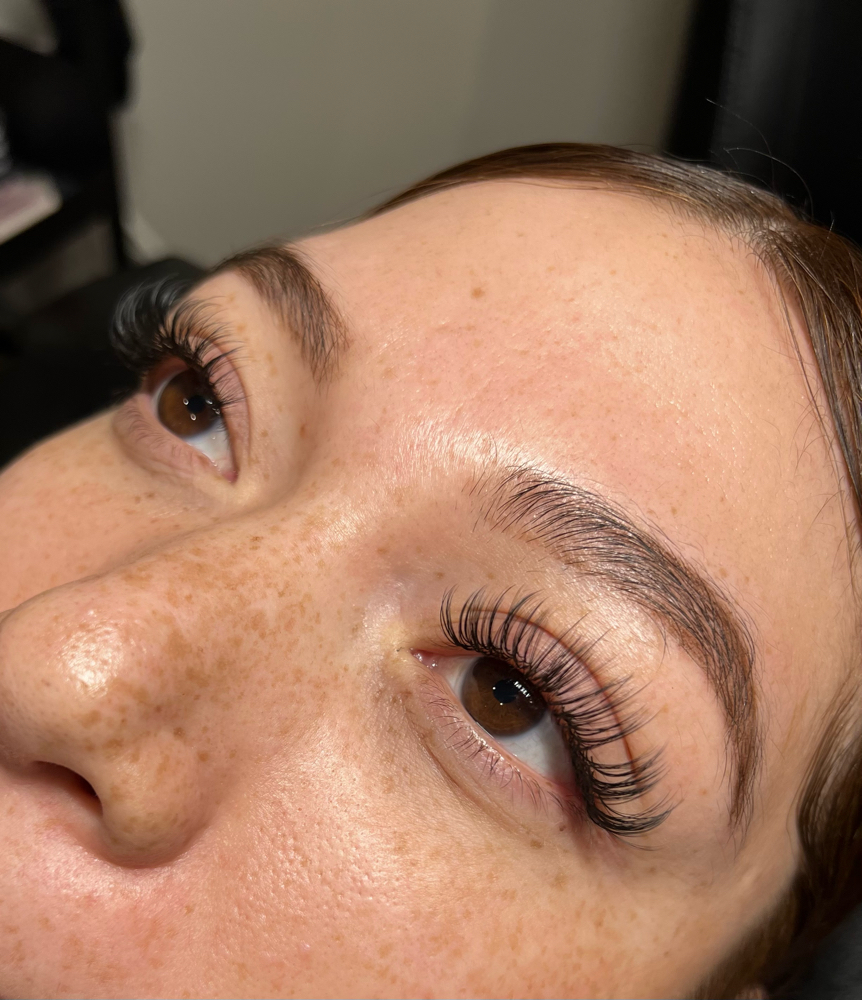 Wet & Wispy Fullset