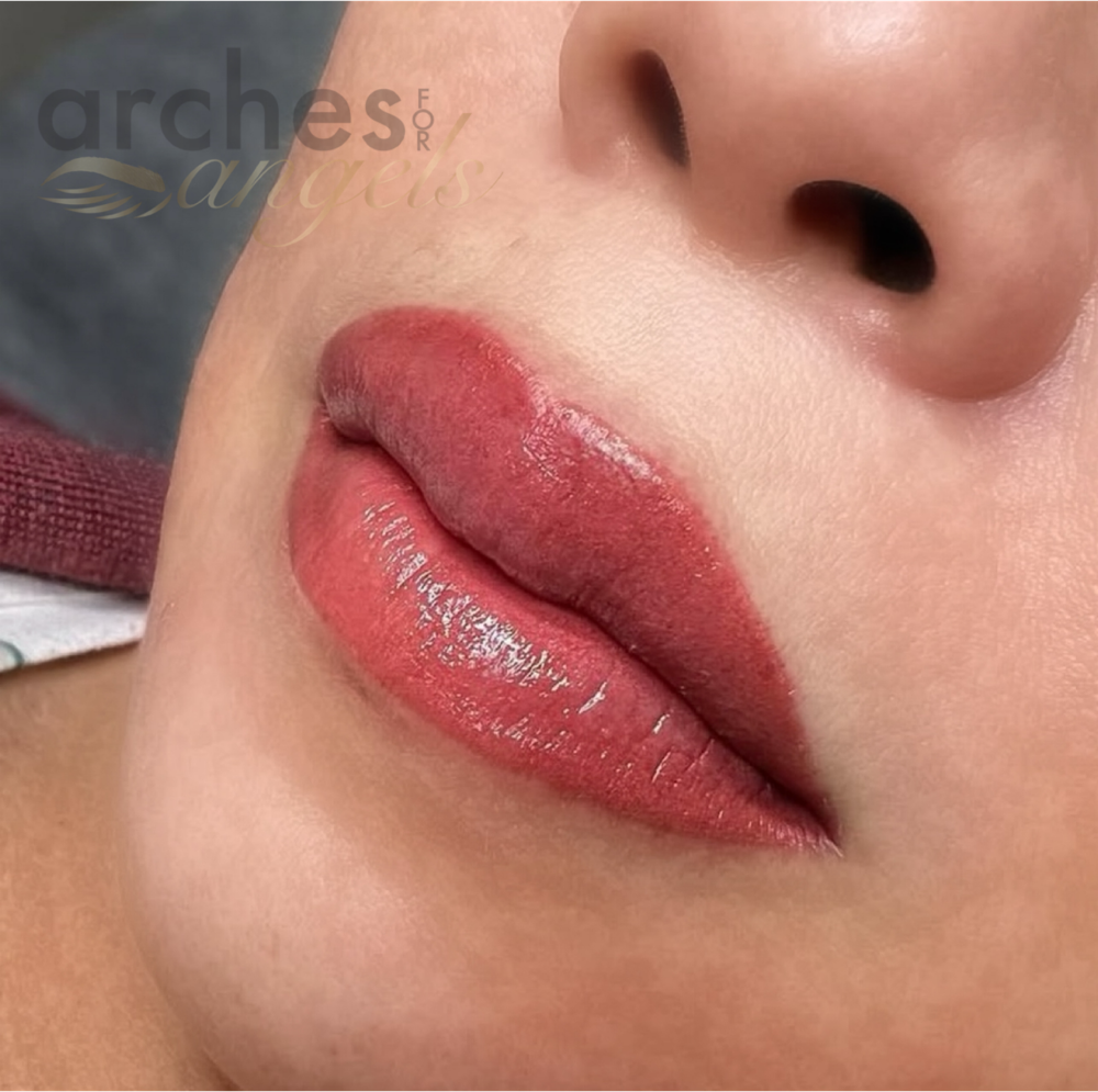 Lip blush