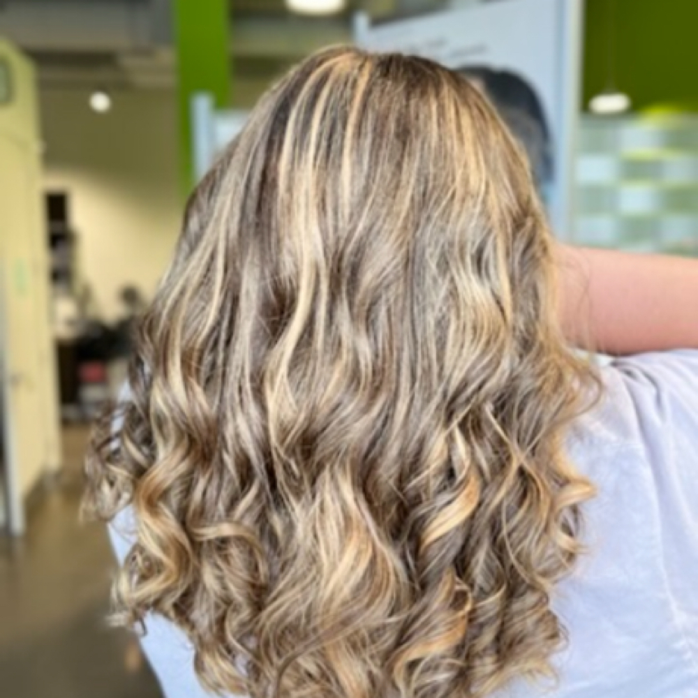 Full Highlight - Natalie at The Loft Beauty Studio in Lebanon, TN