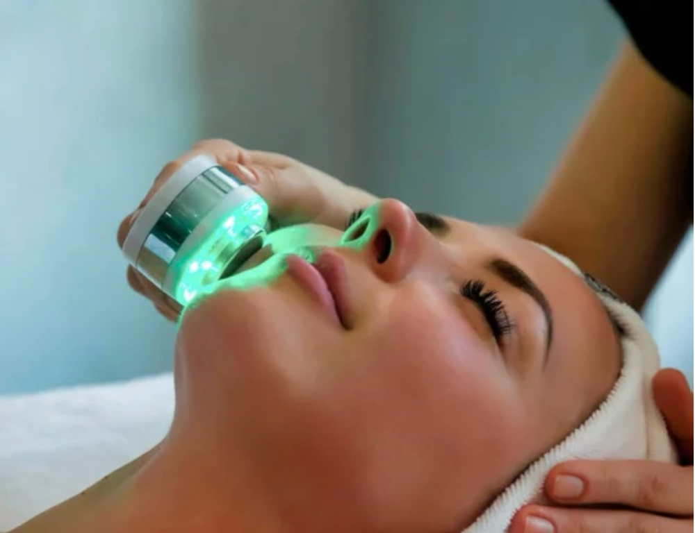 Light Me Glow Facial
