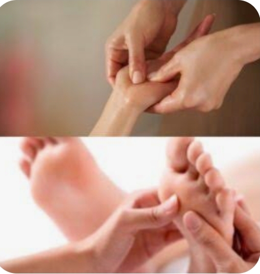 Hands Foot Relation Massage at De lux beauty bar in New York, NY