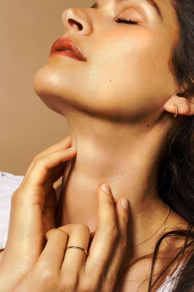 Ultimate Lift & Sculpt Facial