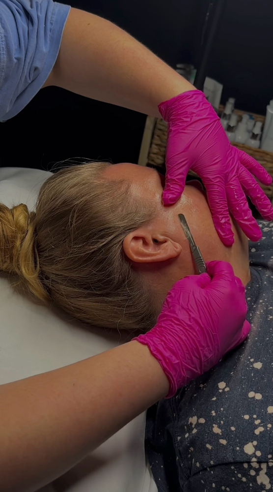 Express Dermaplane Facial