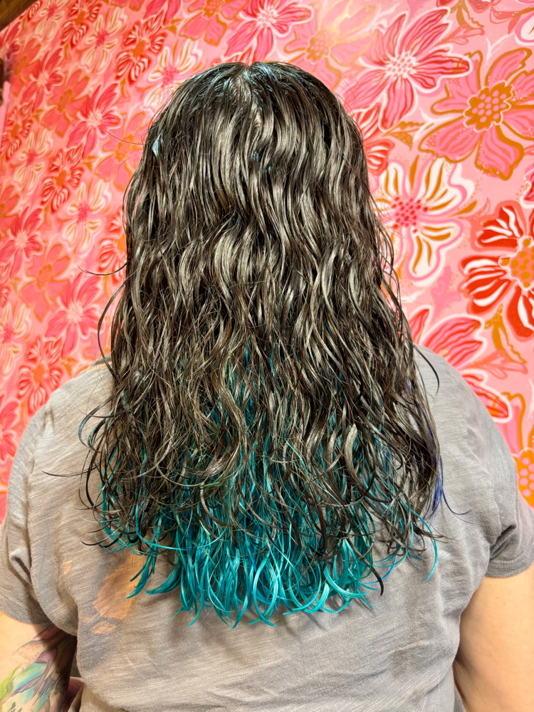 Peekaboo Color