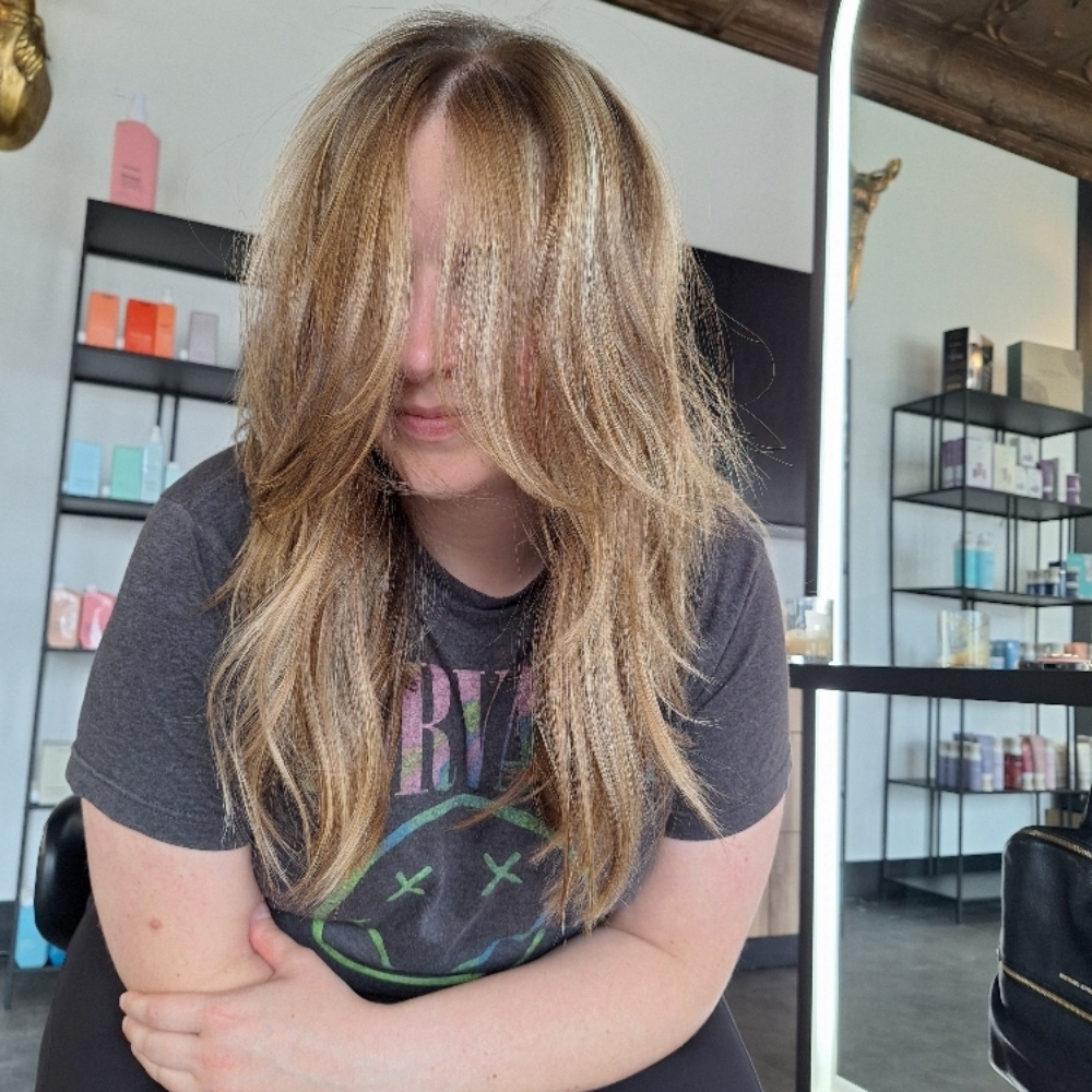 The DELUXE Partial at JIVE hair studio in Alexandria, MN