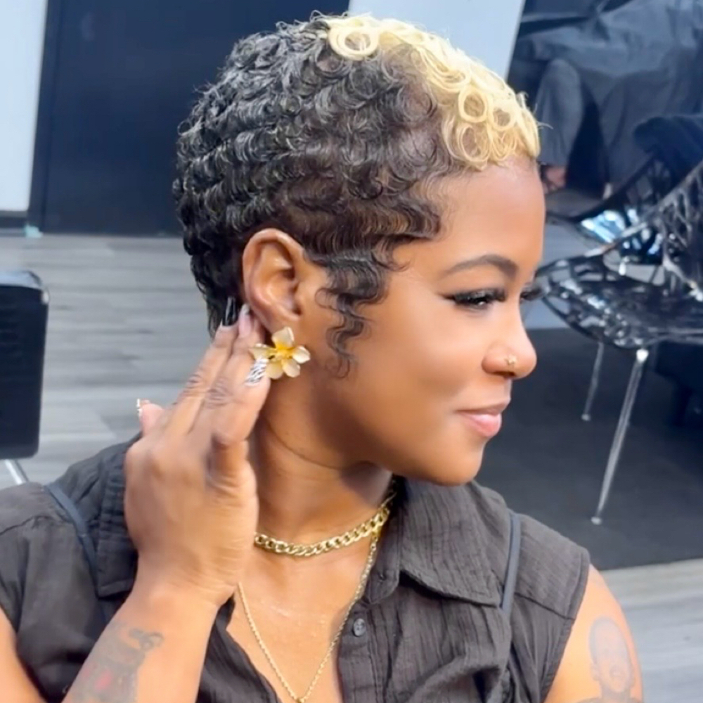 Wrap&Curl (Ashley) at UrHairQueen Salon & Studio in Upper Marlboro, MD