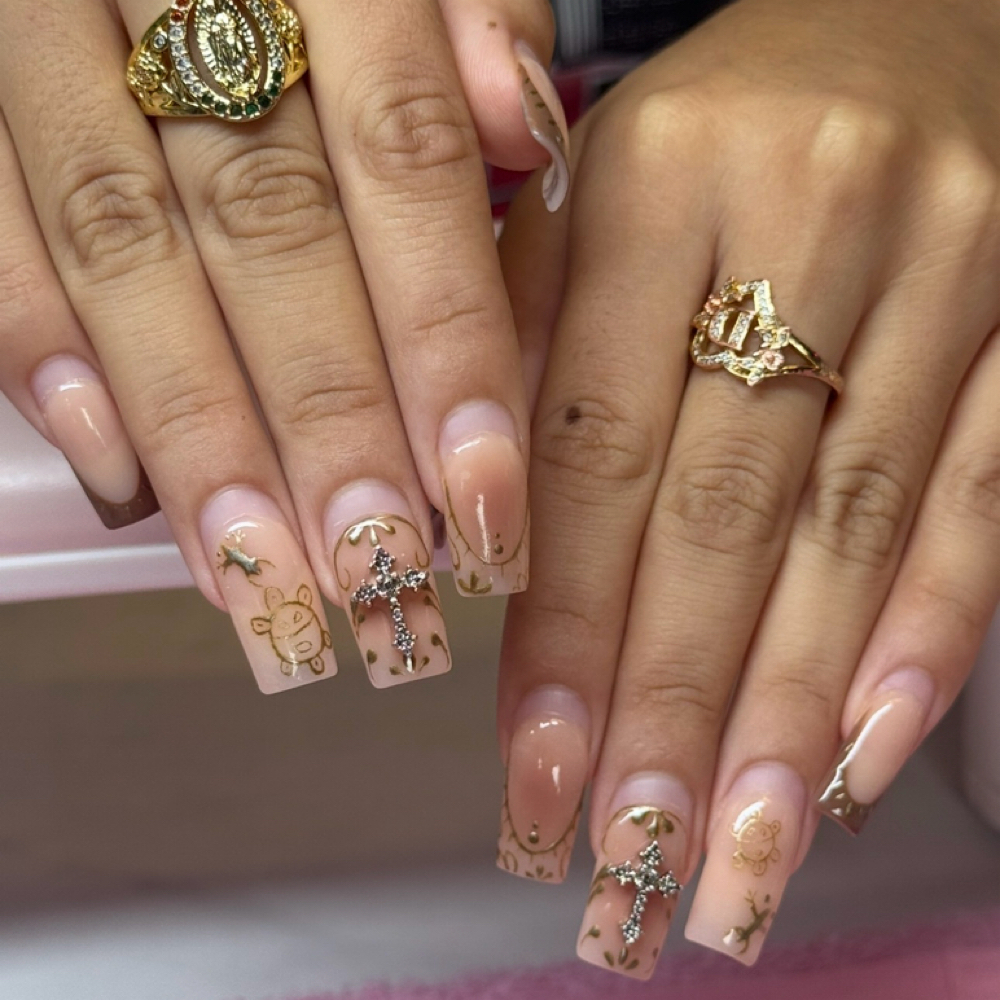 Rebalance/ Fill at Ale Beauty in Hobart, IN