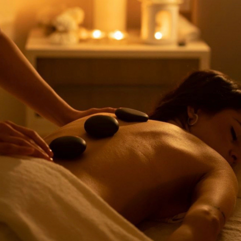 120 Minute Massage at Luxxe Aesthetics in McMinnville, TN