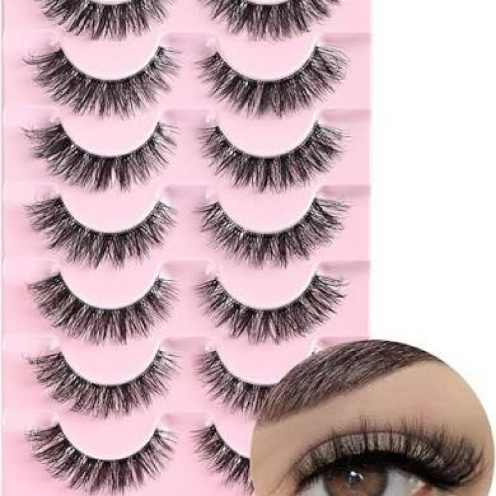 Eyelash Strips at Sweet Dreams Spa in Bronx, NY