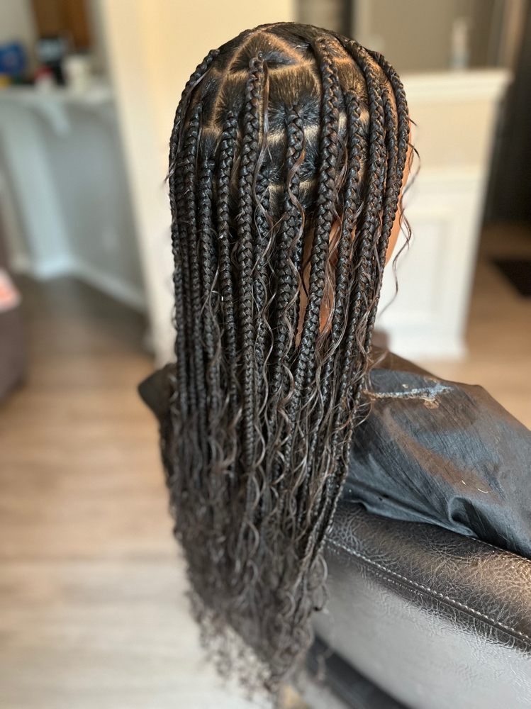 Medium Knotless Braids