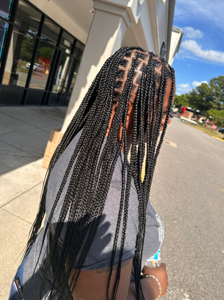 Medium Knotless Box Braids