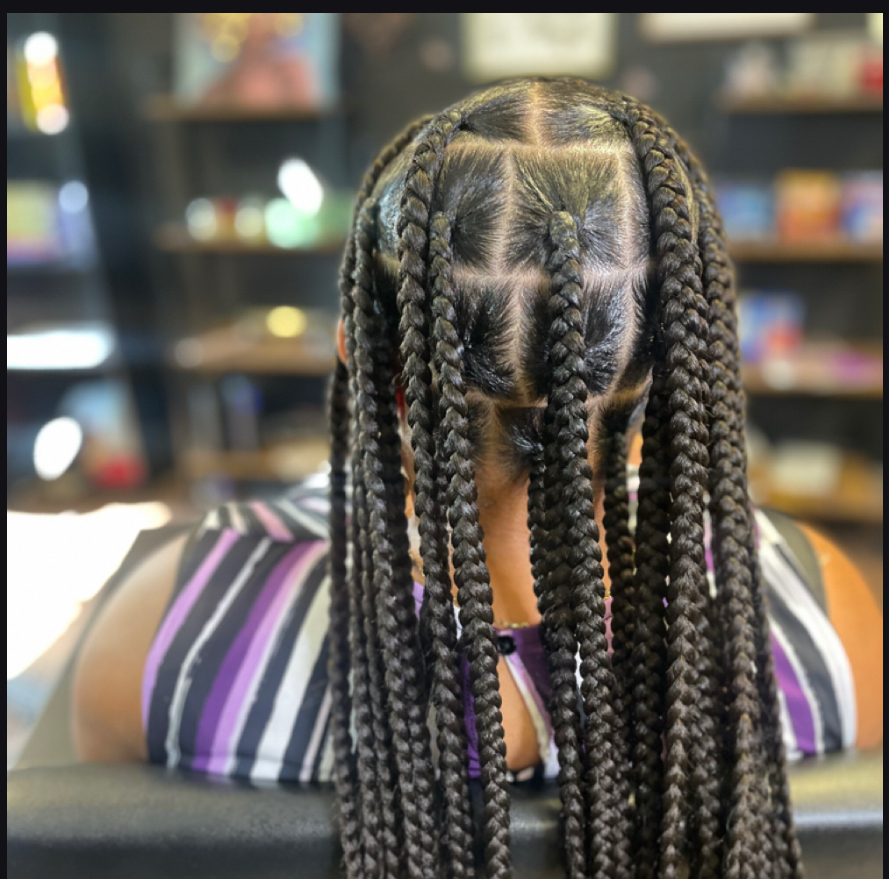 Med/large Knotless at 🦋 Blessings Upon Me 🦋 in Cincinnati, OH