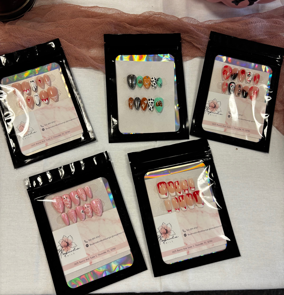 Custom Press Ons