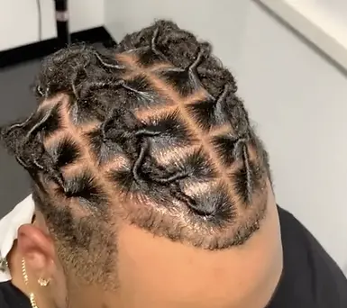 MEDIUM LOC RETWIST WITH STYLE