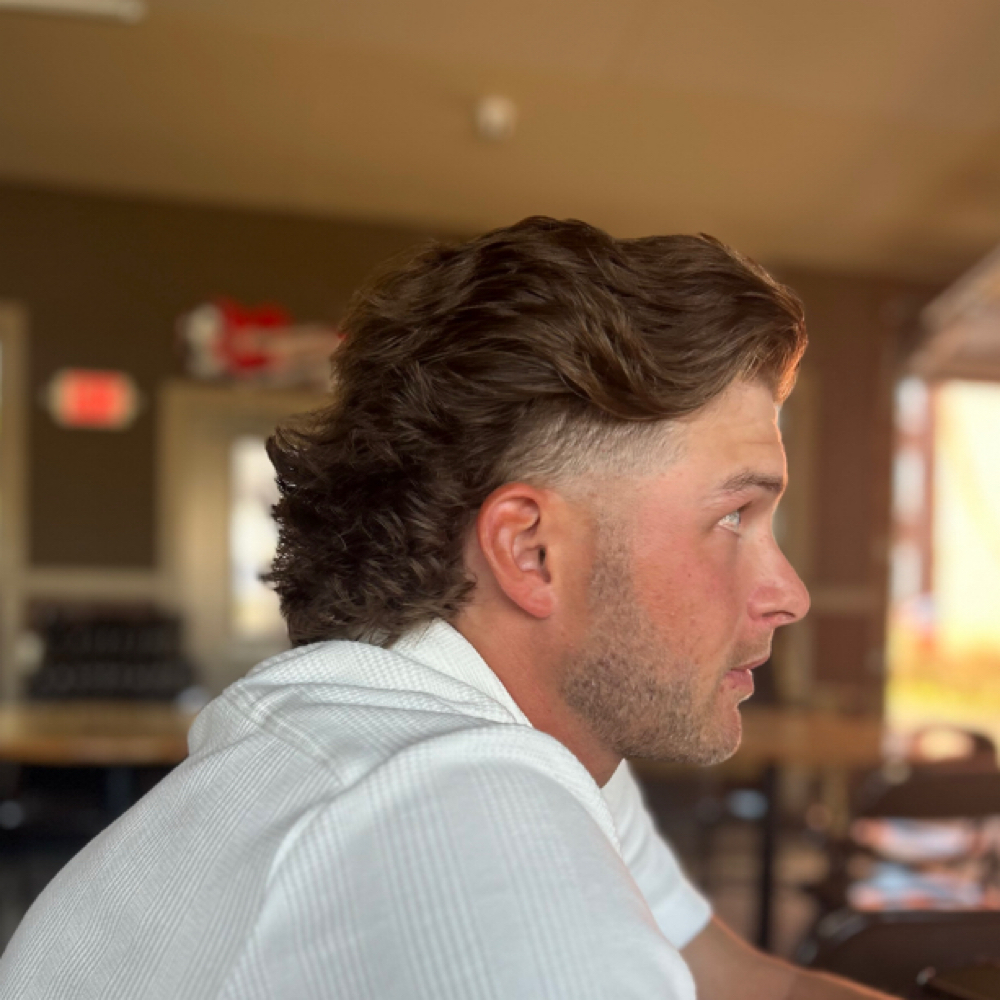 Clean Kuts at KenzKuts in Eau Claire, WI