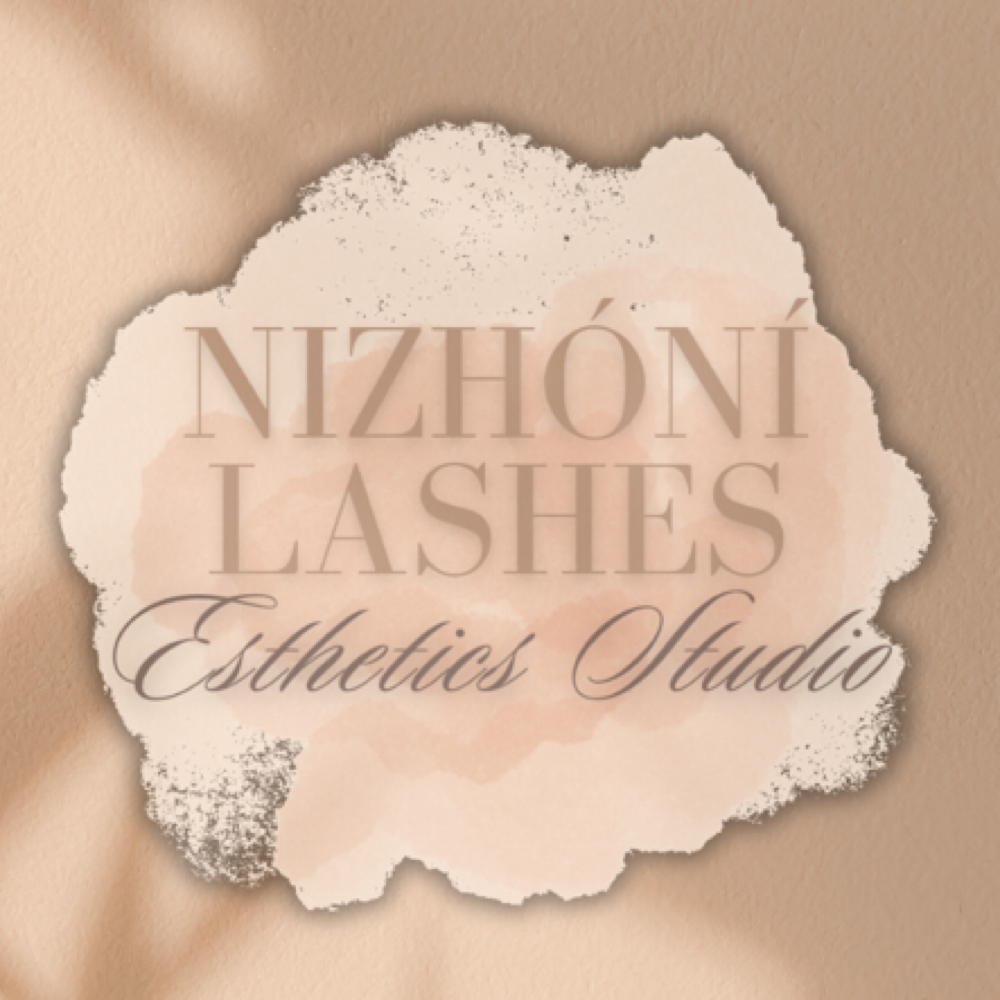 Model Set at Nizhóní Lashes in Colorado Springs, CO